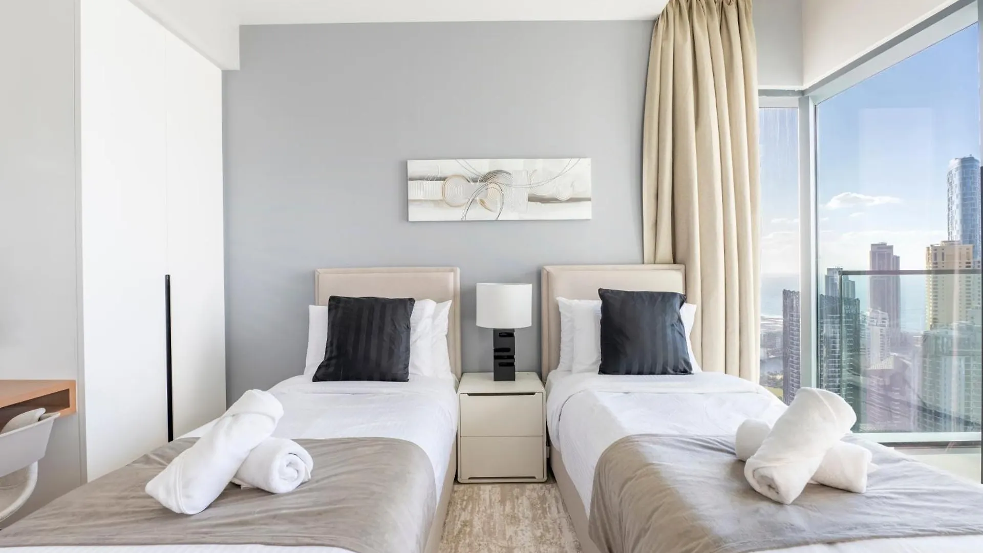 Vida Dubai Marina & Yacht Club Residences