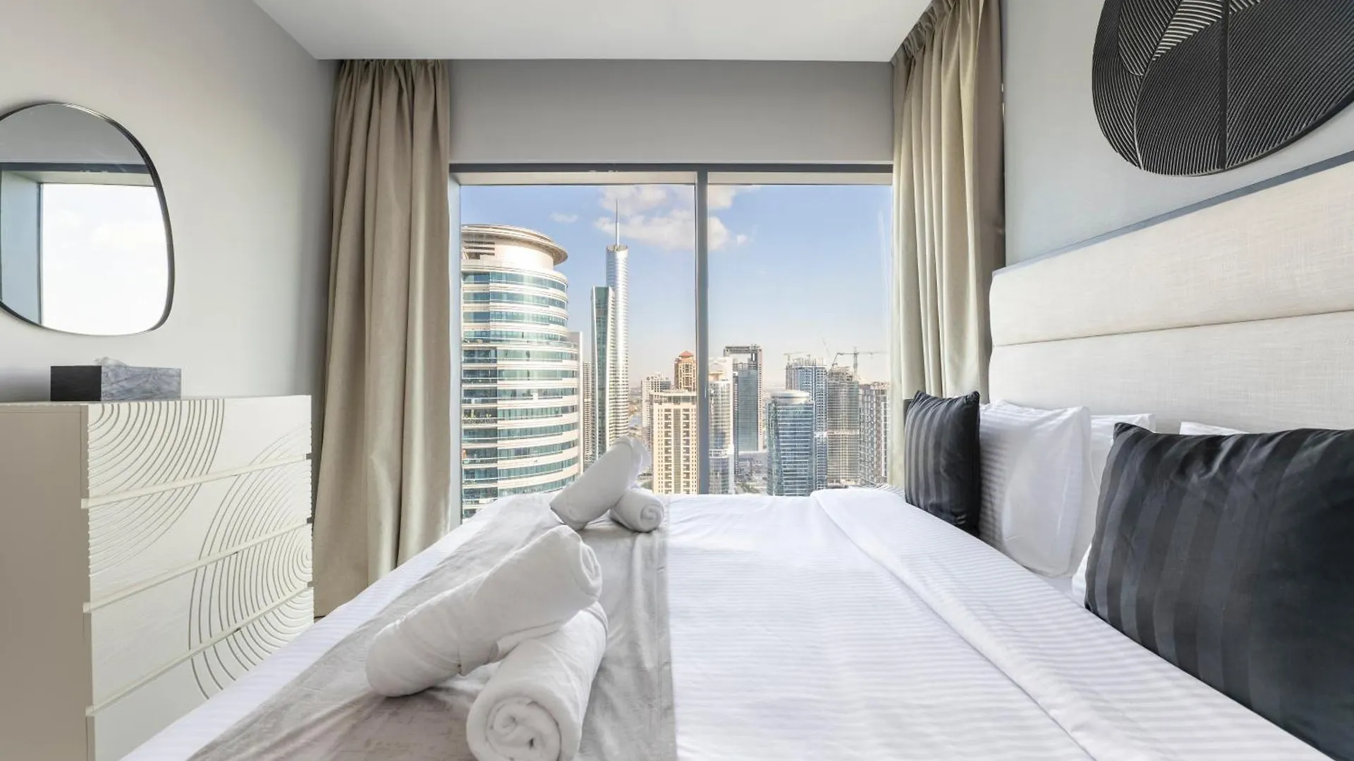 Vida Dubai Marina & Yacht Club Residences