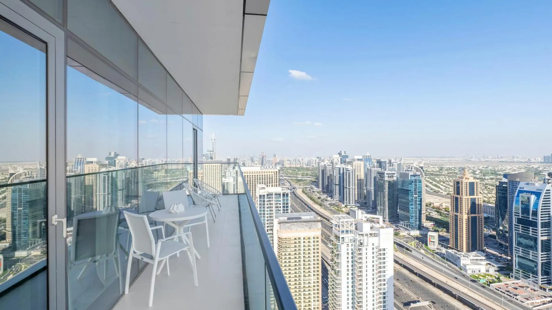 Vida Dubai Marina & Yacht Club Residences